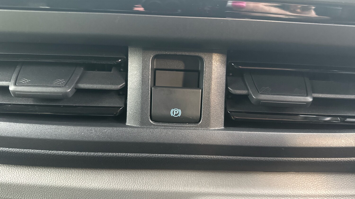 Used Ford Transit Custom 2025 for sale - 77845146: Photo 35