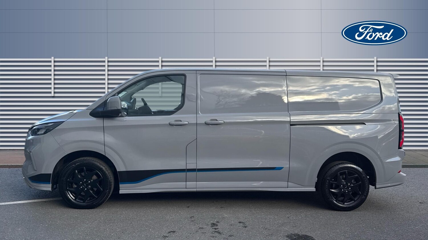 Used Ford Transit Custom 2025 for sale - 77845146: Photo 4