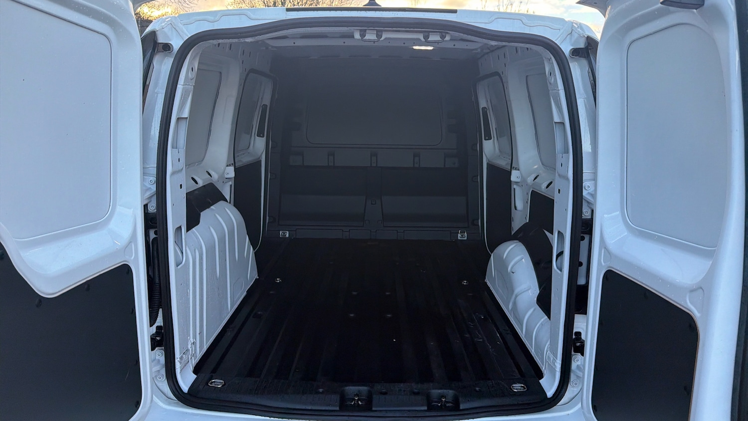 Used Ford Transit Connect 2025 for sale - 77220721: Photo 12