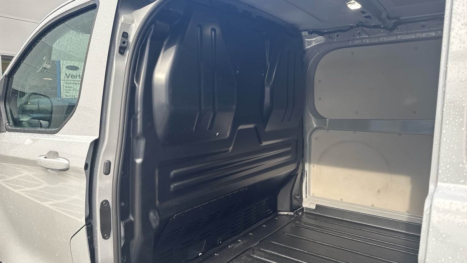 Used Ford Transit Custom 2025 for sale - 78025891: Photo 18