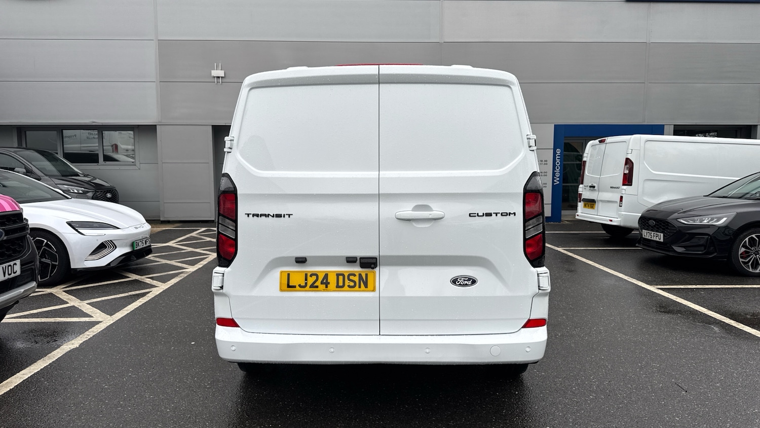 Used Ford Transit Custom 2024 for sale - 77543505: Photo 11