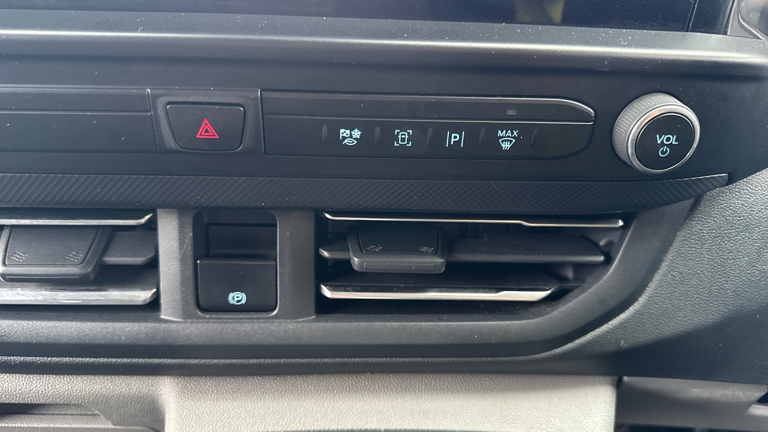 Used Ford Transit Custom 2024 for sale - 77543505: Photo 37