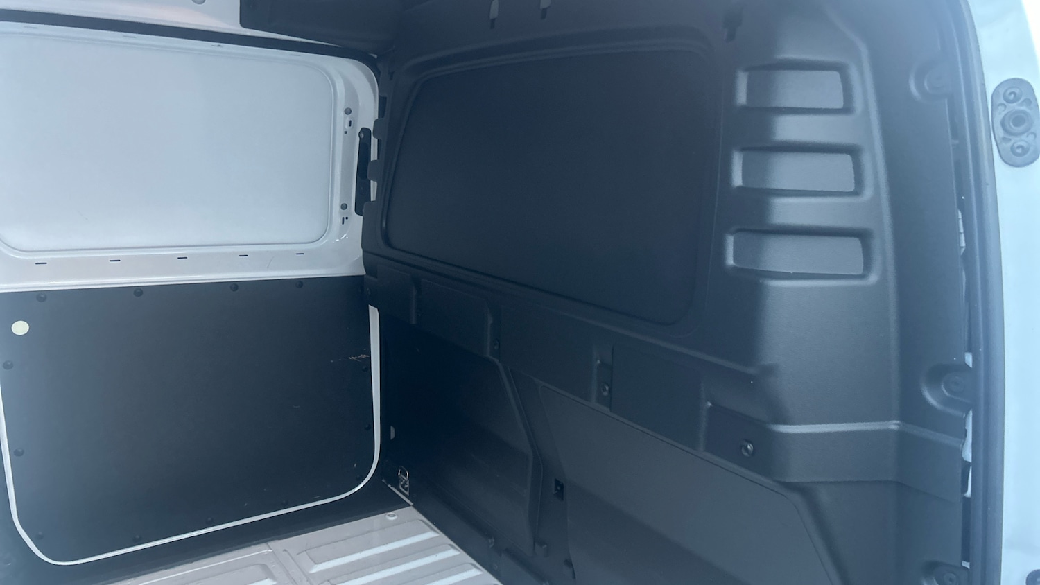 Used Ford Transit Connect 2025 for sale - 76795059: Photo 18