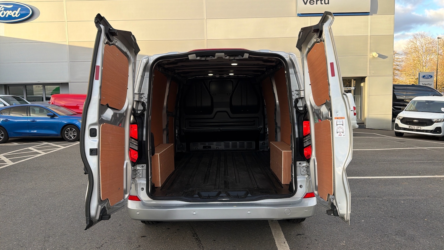 Used Ford Transit Custom 2025 for sale - 77052951: Photo 12