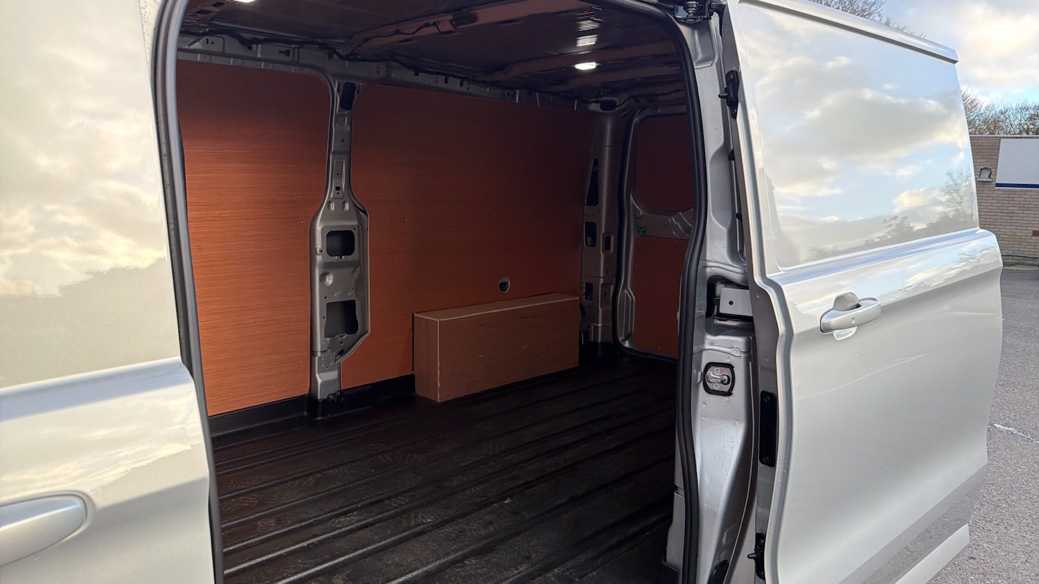 Used Ford Transit Custom 2025 for sale - 77052951: Photo 5