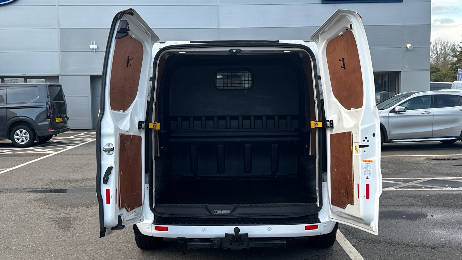 Used Ford Transit Custom 2020 for sale - 76444473: Photo 3