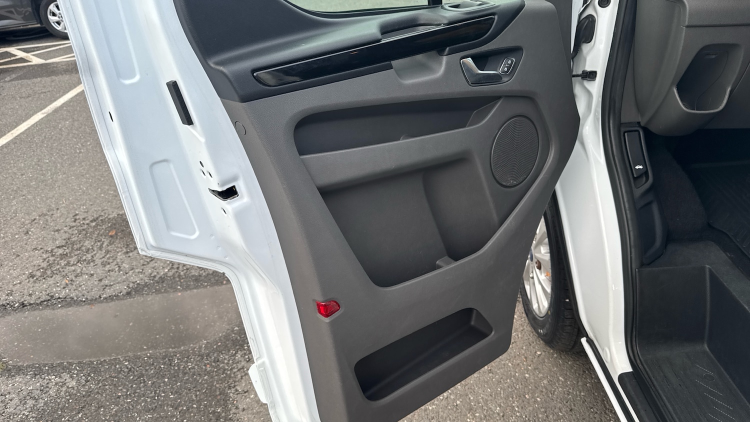 Used Ford Transit Custom 2020 for sale - 76444473: Photo 40