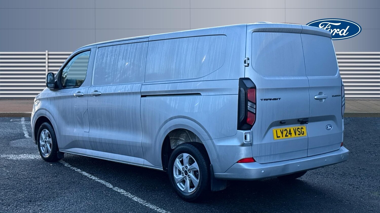 Used Ford Transit Custom 2024 for sale - 76940024: Photo 2