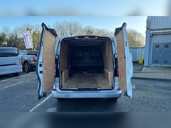 Used Ford Transit Custom 2024 for sale - 76940024: Photo