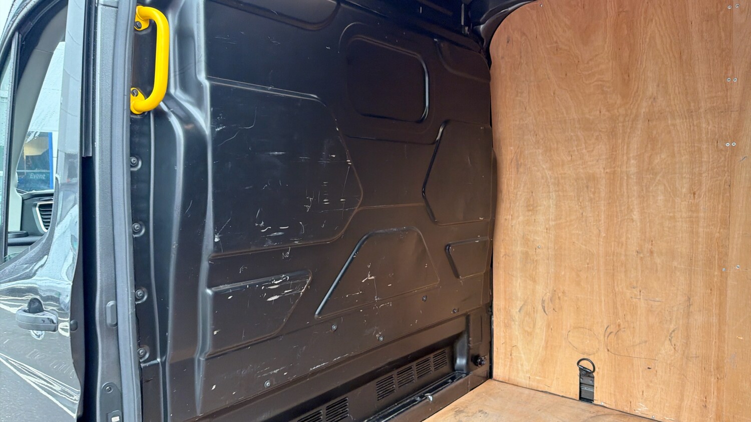 Used Ford Transit 2025 for sale - 77492468: Photo 18