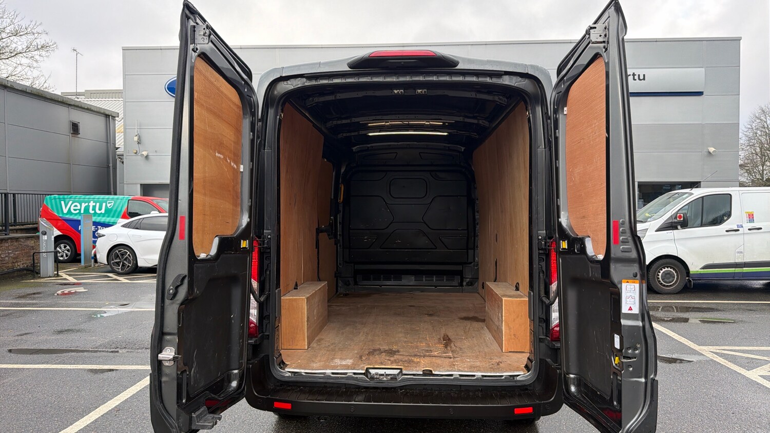 Used Ford Transit 2025 for sale - 77492468: Photo 3