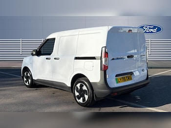 Used Ford Transit Courier 2026 for sale - 78379601: Photo