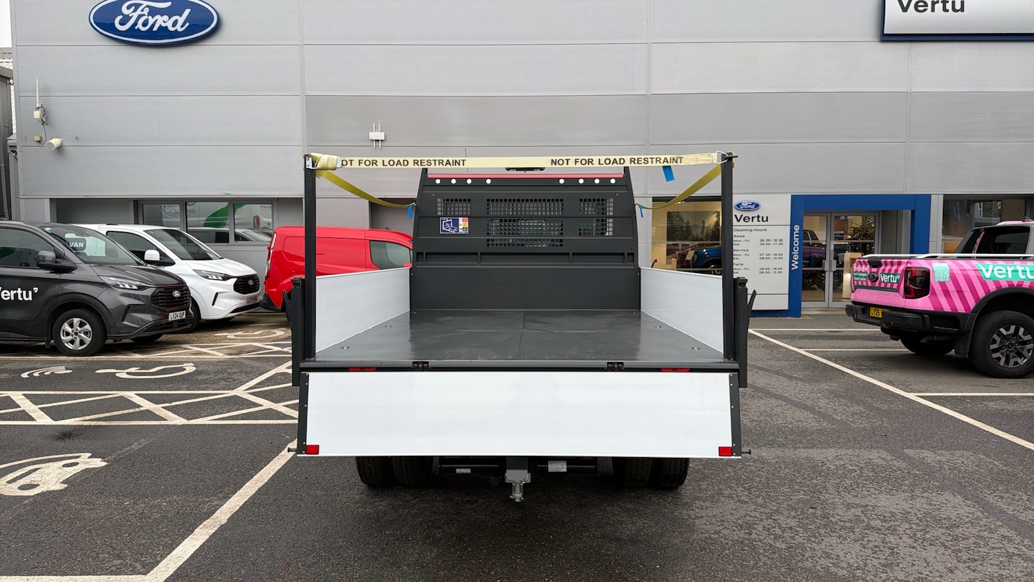 Used Ford Transit 2024 for sale - 77044607: Photo 3