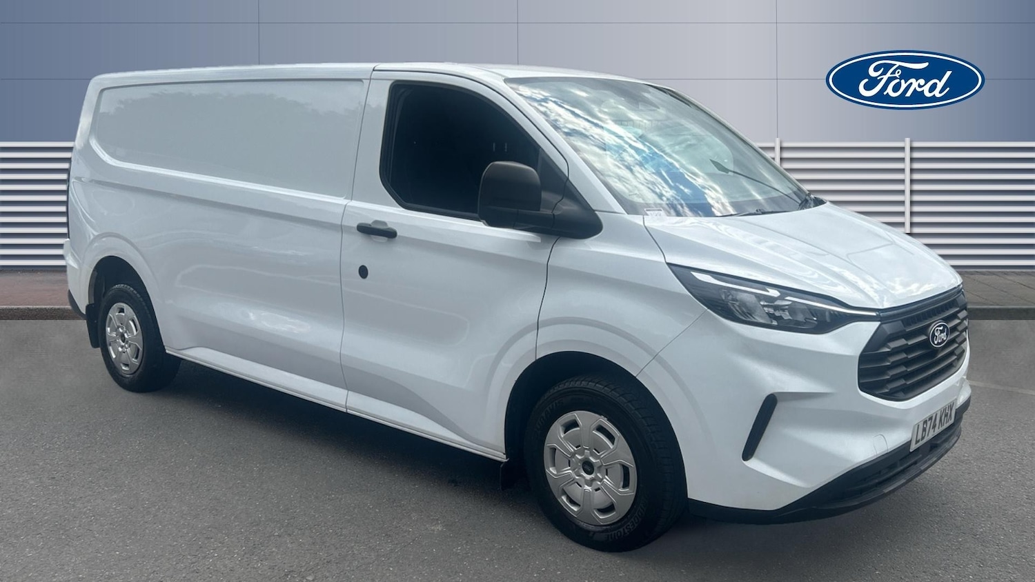 Used Ford Transit Custom 2024 for sale - 76035860: Photo 1