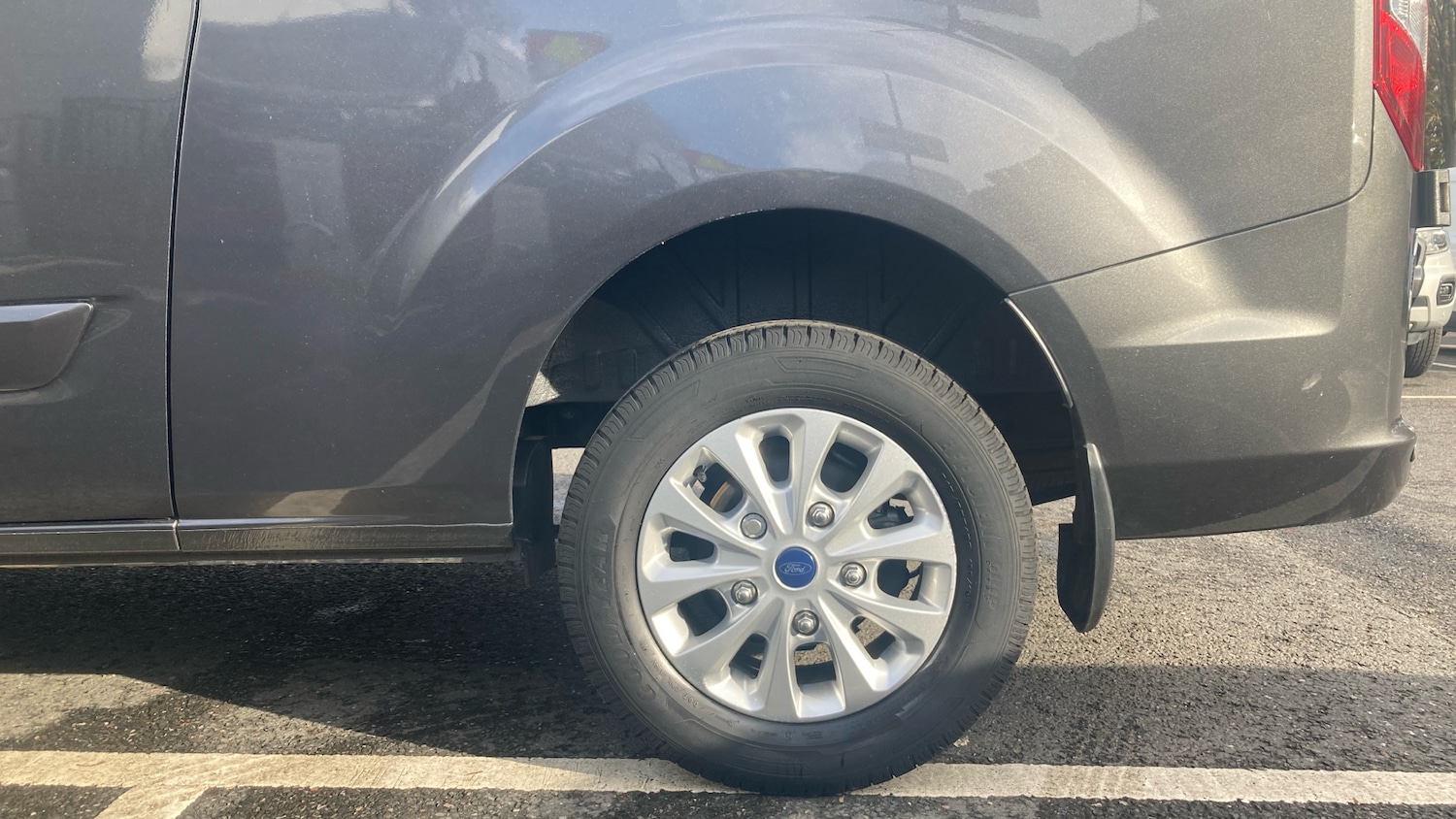 Used Ford Transit Custom 2023 for sale - 77017216: Photo 17