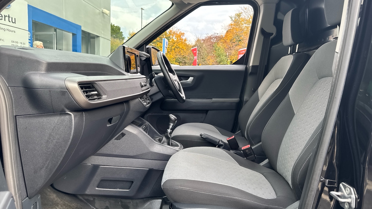 Used Ford Transit Courier 2024 for sale - 76504375: Photo 13