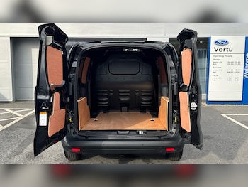 Used Ford Transit Courier 2024 for sale - 76504375: Photo