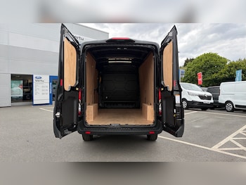 Used Ford Transit 2025 for sale - 78610947: Photo