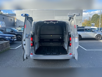 Used Ford Transit Custom 2025 for sale - 76352932: Photo