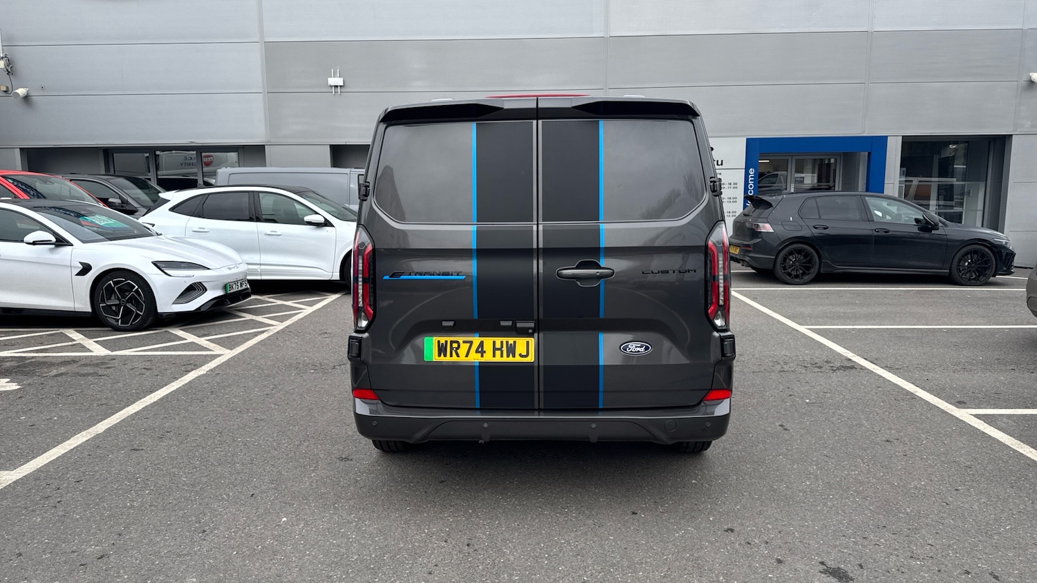 Used Ford Transit Custom 2024 for sale - 77601919: Photo 11