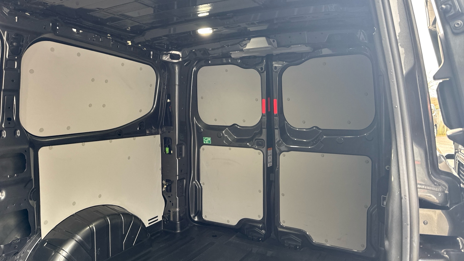 Used Ford Transit Custom 2024 for sale - 77601919: Photo 14