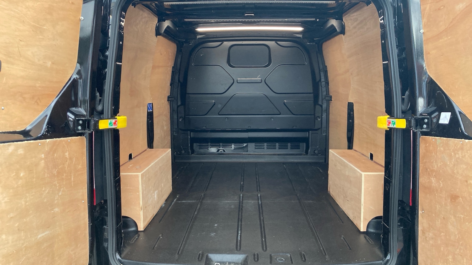 Used Ford Transit Custom 2023 for sale - 76507229: Photo 12