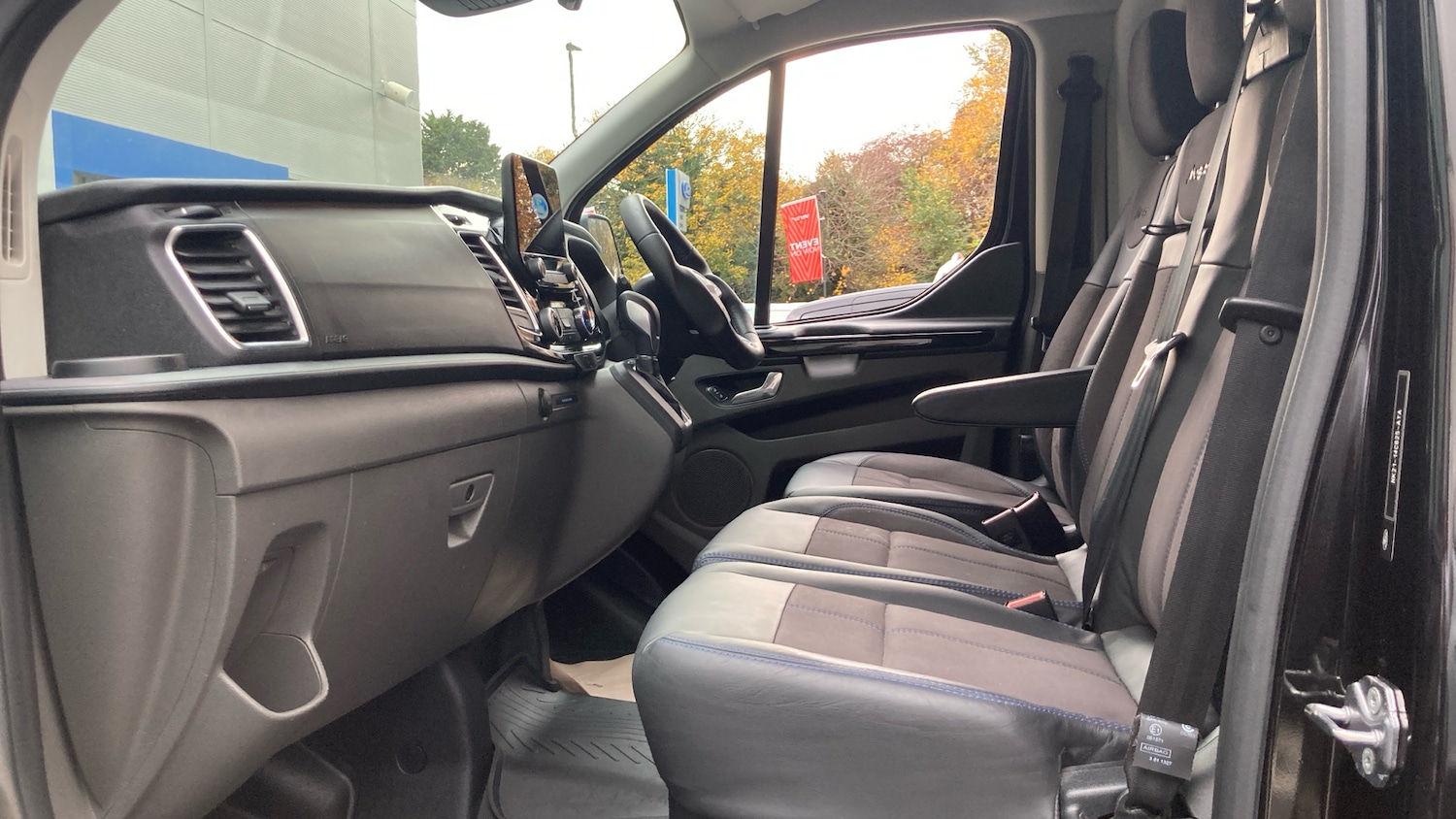 Used Ford Transit Custom 2023 for sale - 76507229: Photo 13