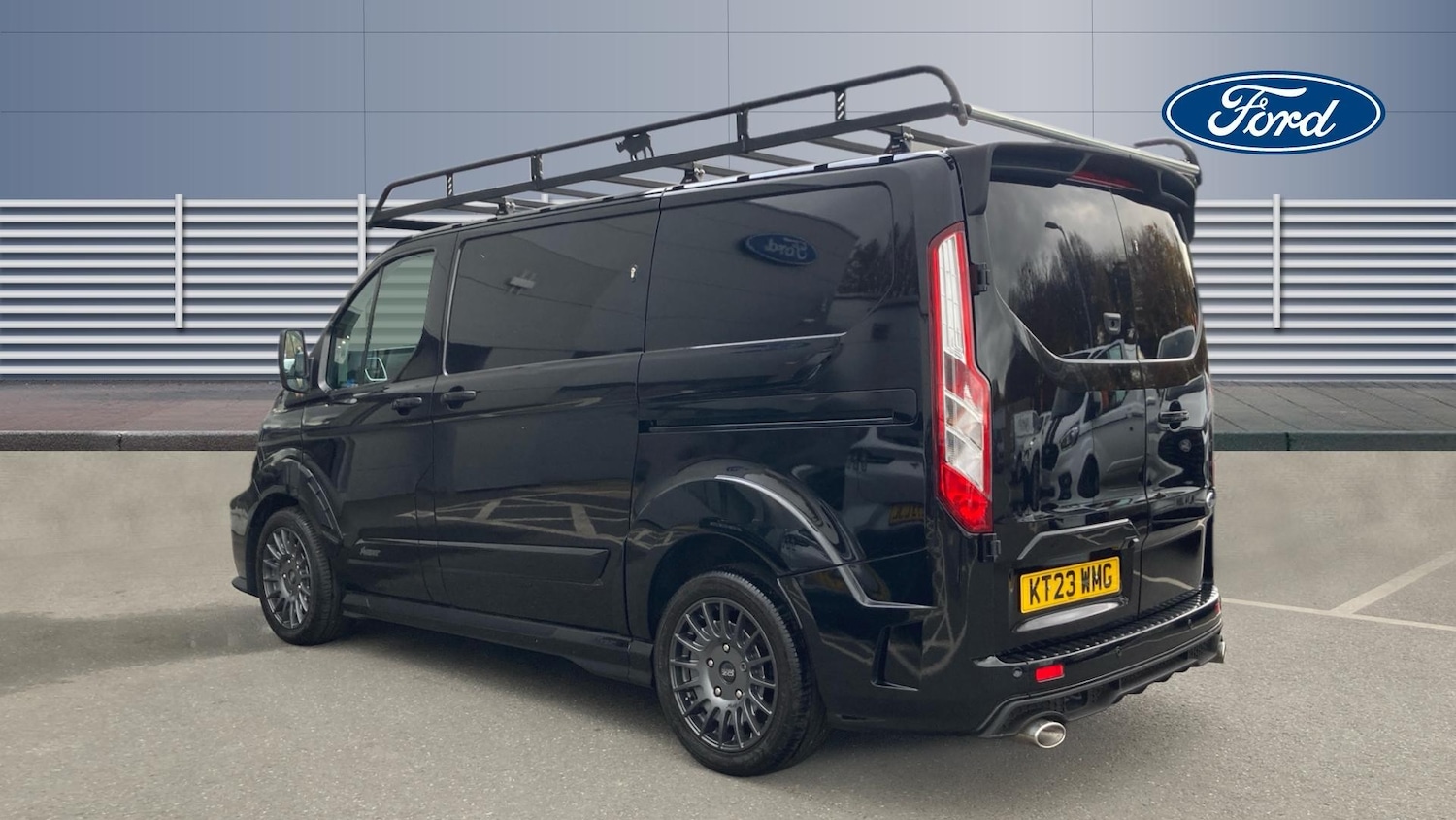 Used Ford Transit Custom 2023 for sale - 76507229: Photo 2