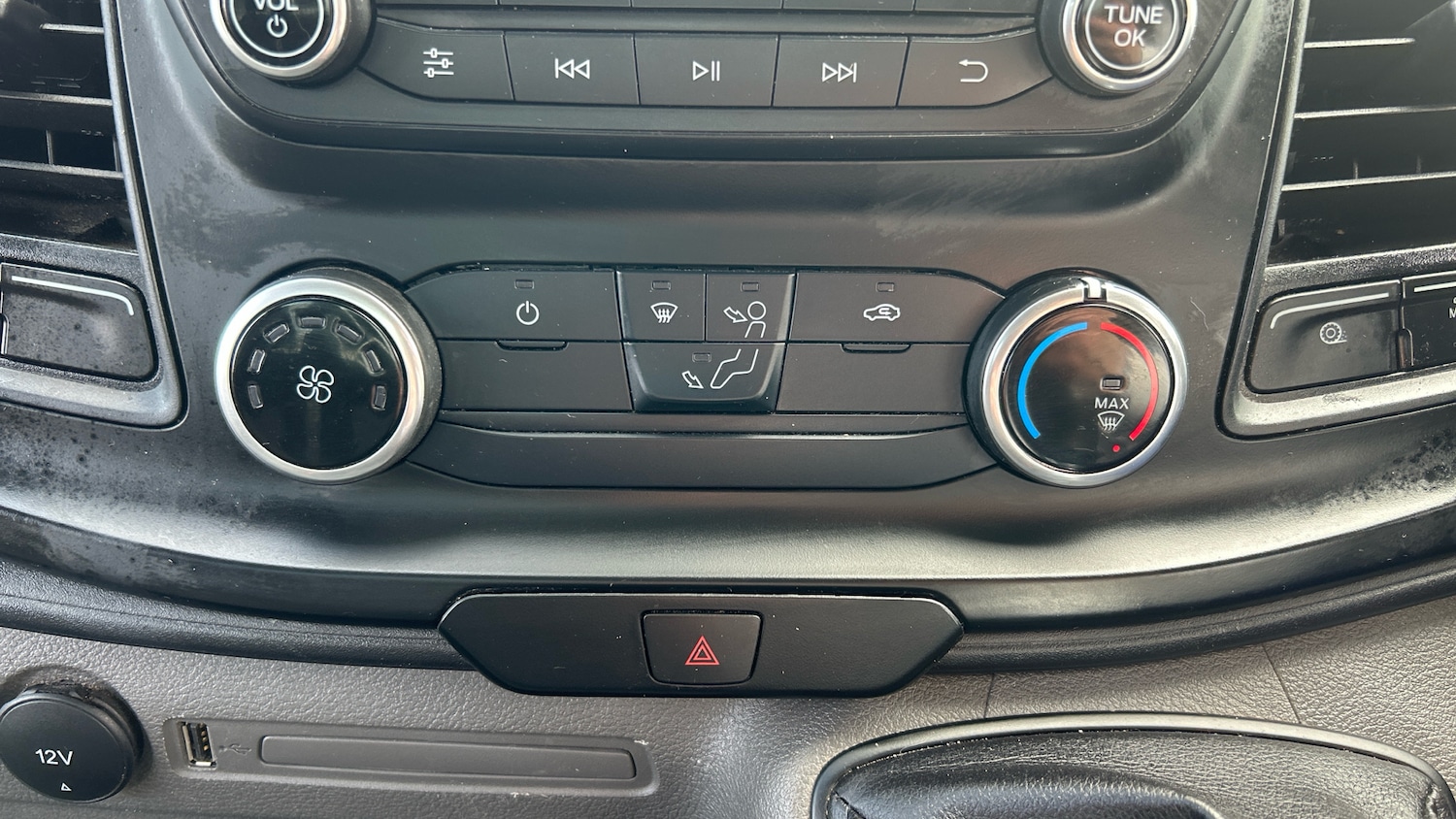 Used Ford Transit 2023 for sale - 76384927: Photo 28