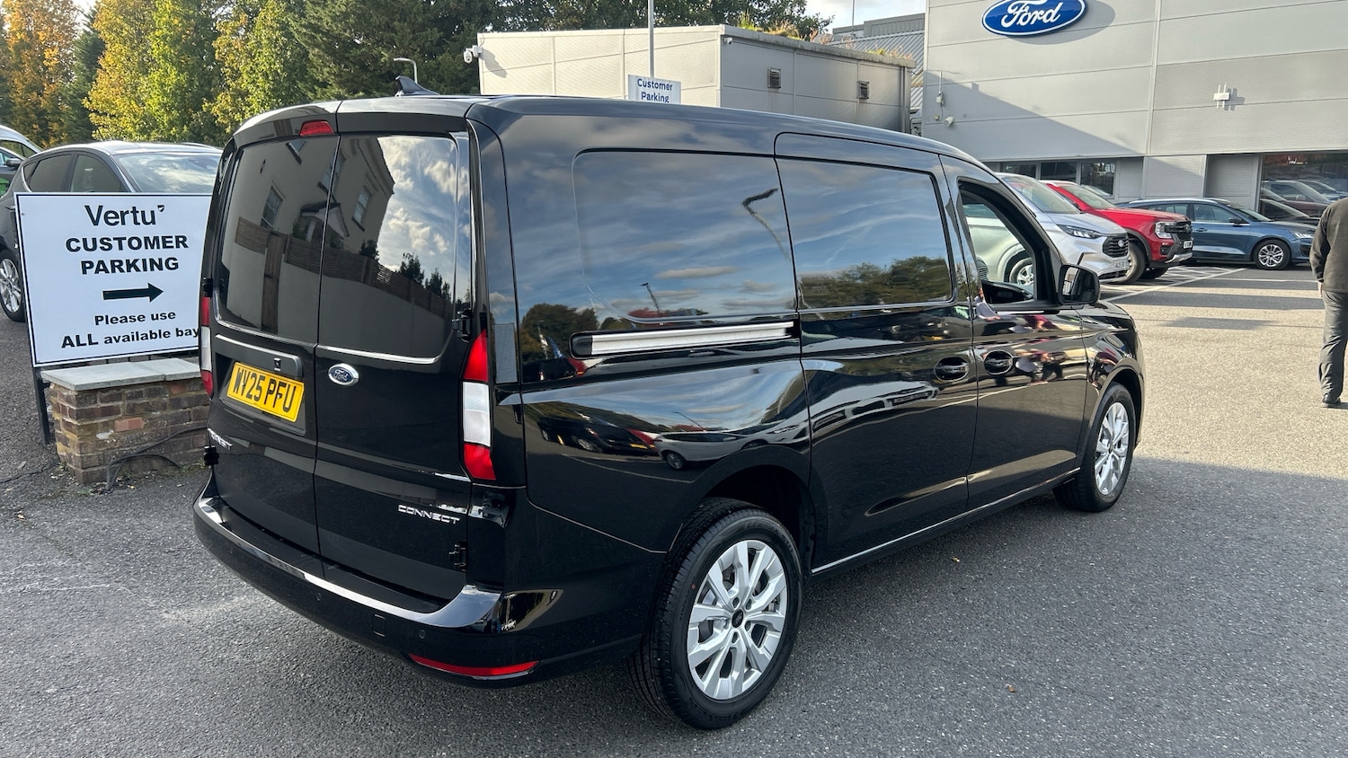 Used Ford Transit Connect 2025 for sale - 76530890: Photo 10