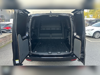 Used Ford Transit Connect 2025 for sale - 76530890: Photo