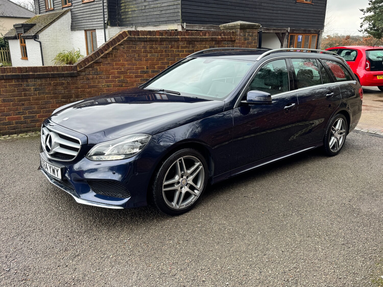 Used Mercedes-Benz E Class 2014 for sale - 77381196: Photo 3
