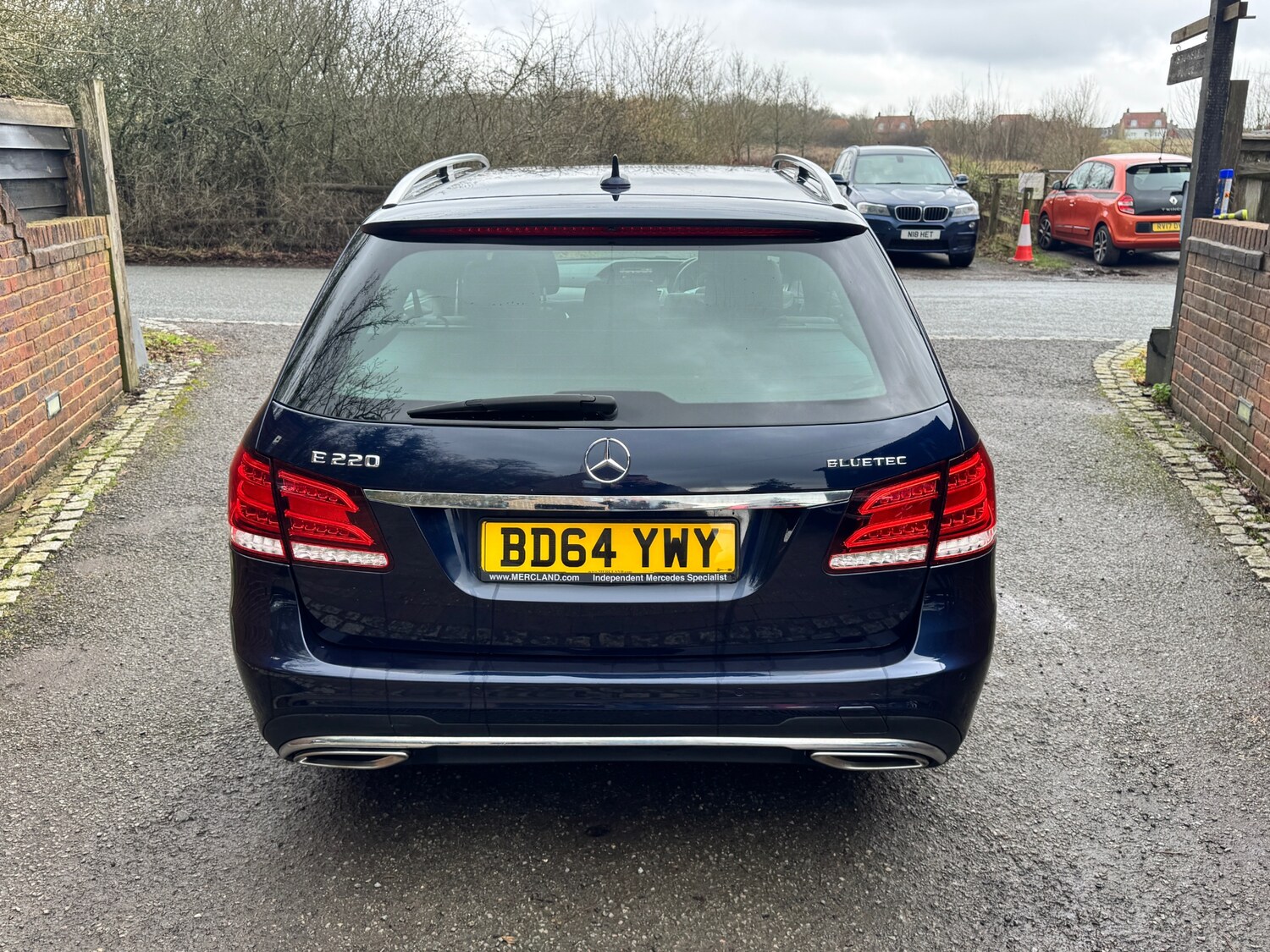 Used Mercedes-Benz E Class 2014 for sale - 77381196: Photo 5