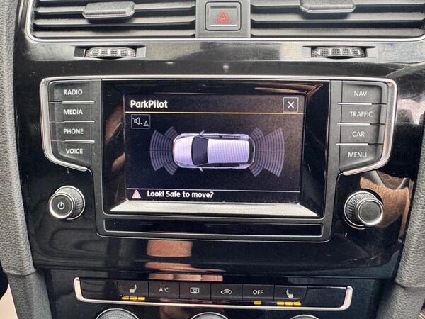 Used Volkswagen Golf 2013 for sale - 75410369: Photo 27