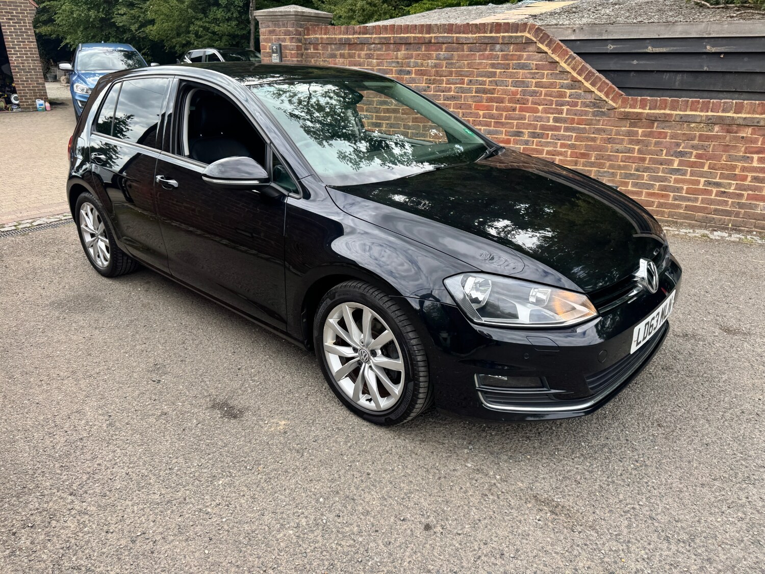 Vehicle 33