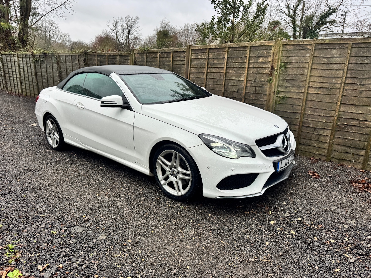 Used Mercedes-Benz E Class 2014 for sale - 77129764: Photo 1