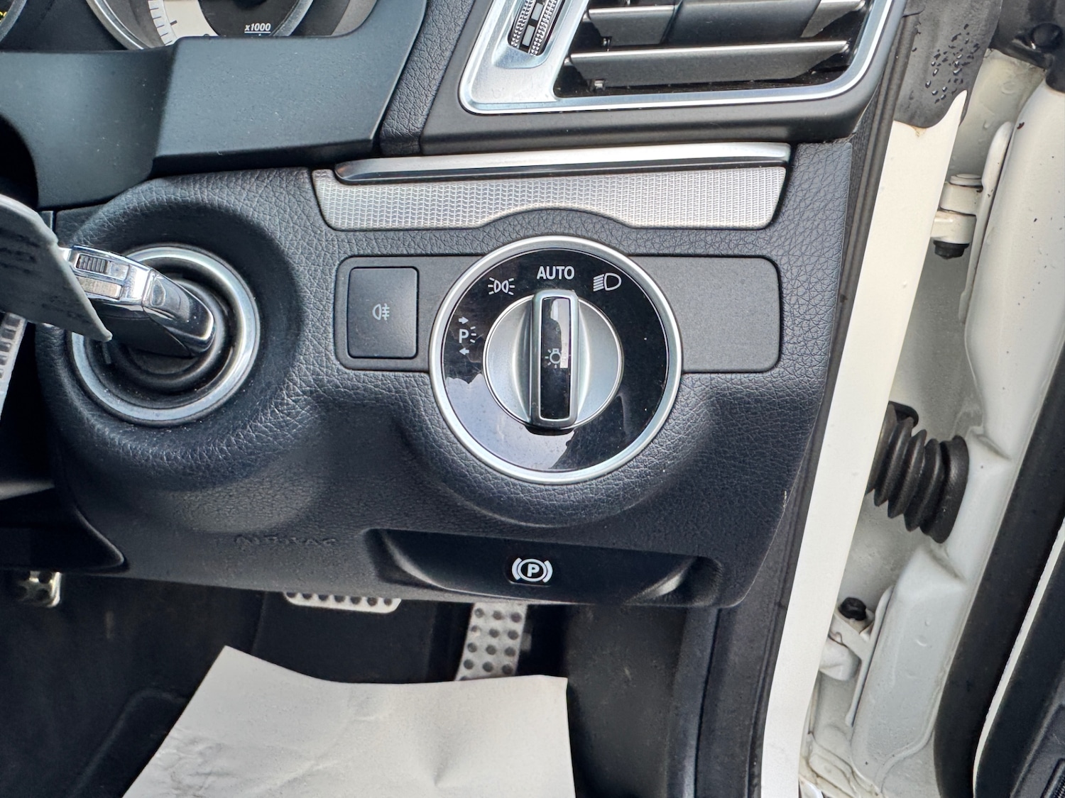 Used Mercedes-Benz E Class 2014 for sale - 77129764: Photo 19