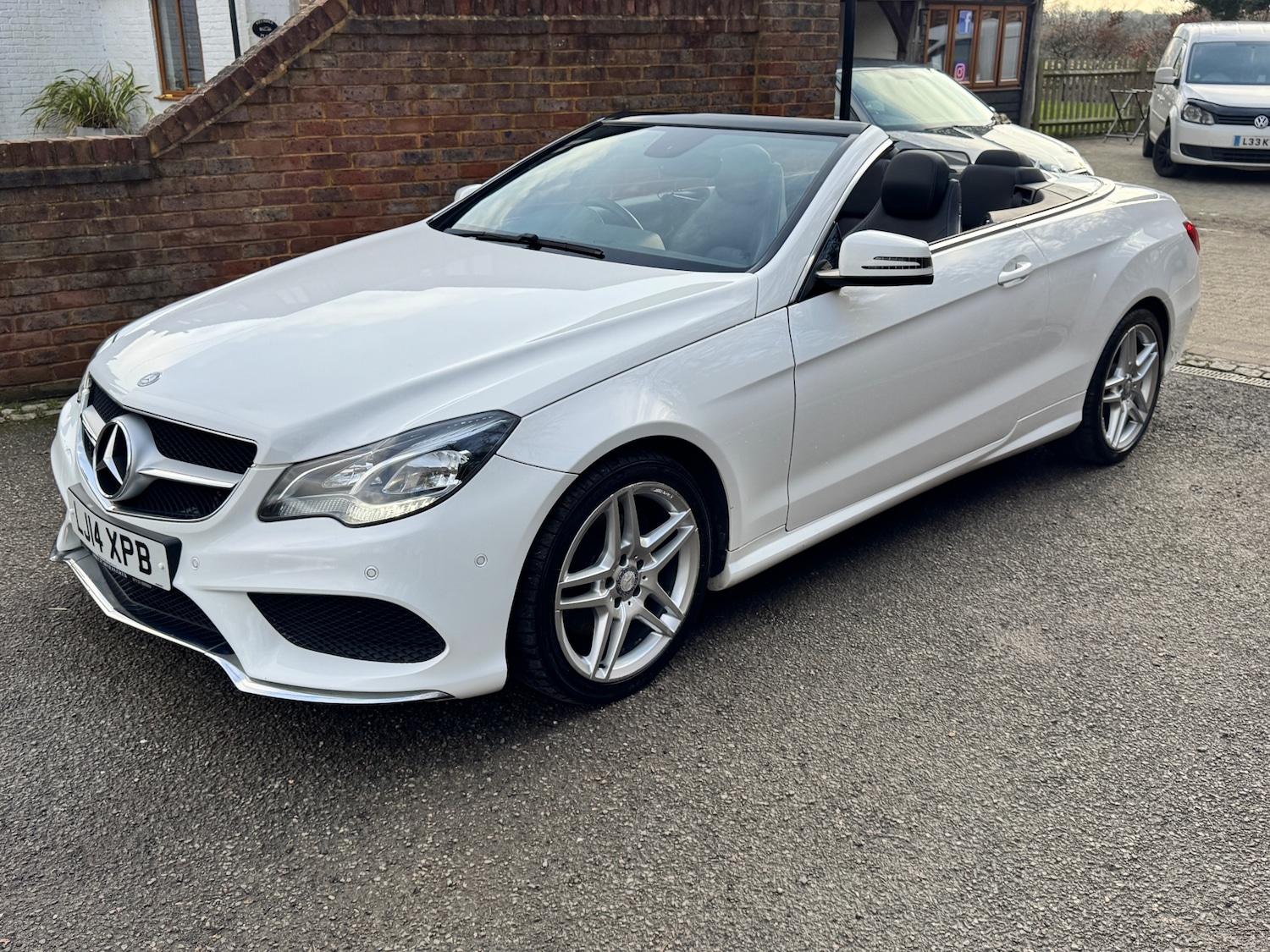 Used Mercedes-Benz E Class 2014 for sale - 77129764: Photo 4