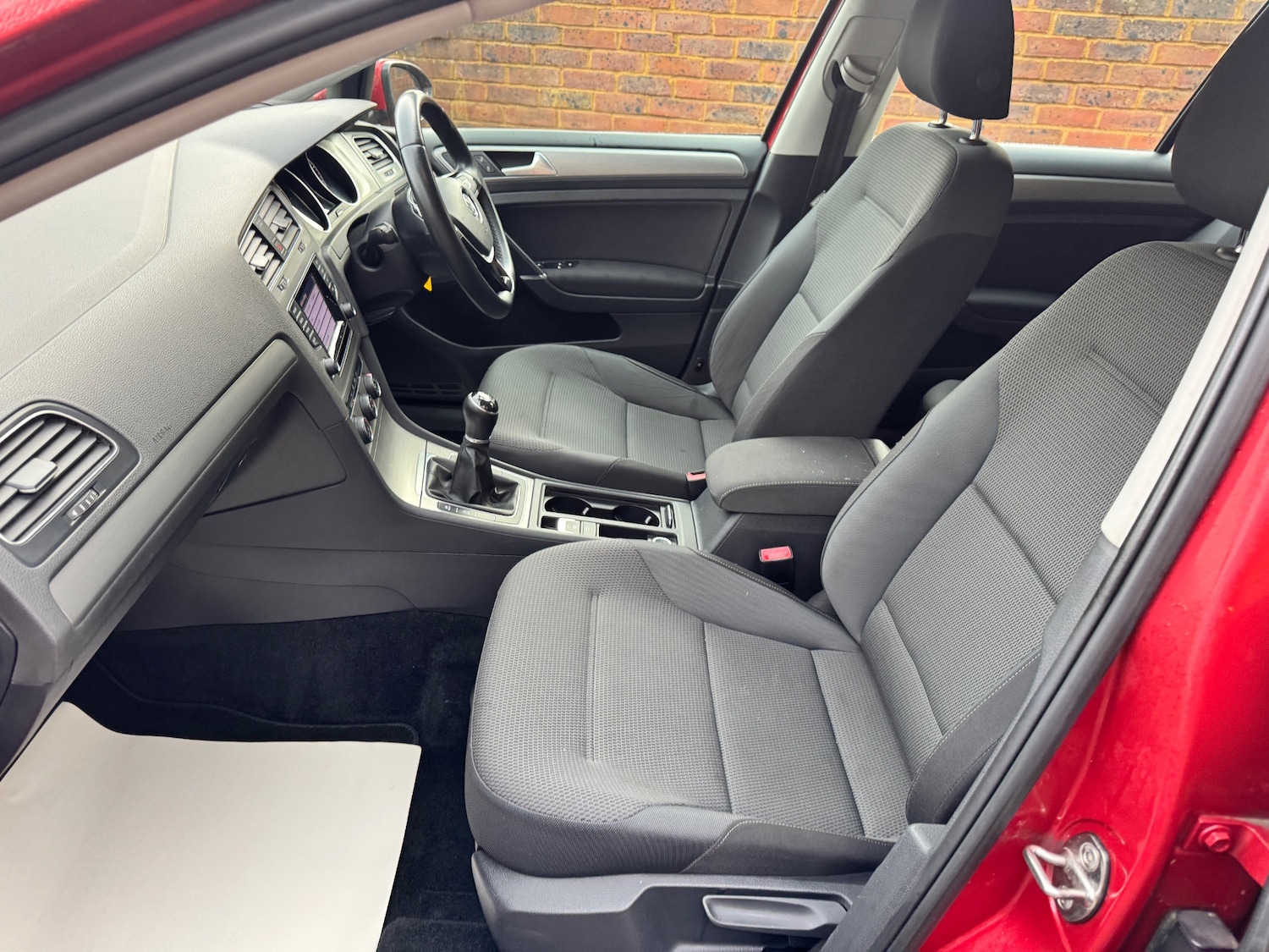 Used Volkswagen Golf 2013 for sale - 76662277: Photo 11