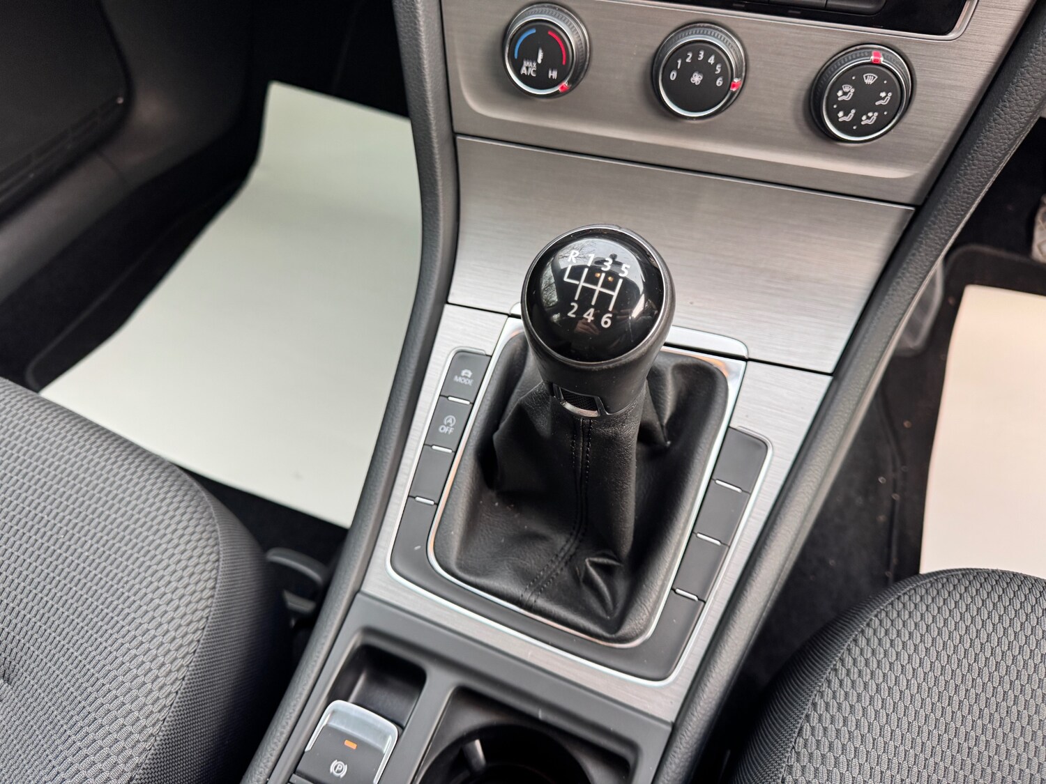 Used Volkswagen Golf 2013 for sale - 76662277: Photo 18