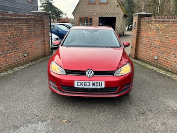 Used Volkswagen Golf 2013 for sale - 76662277: Photo