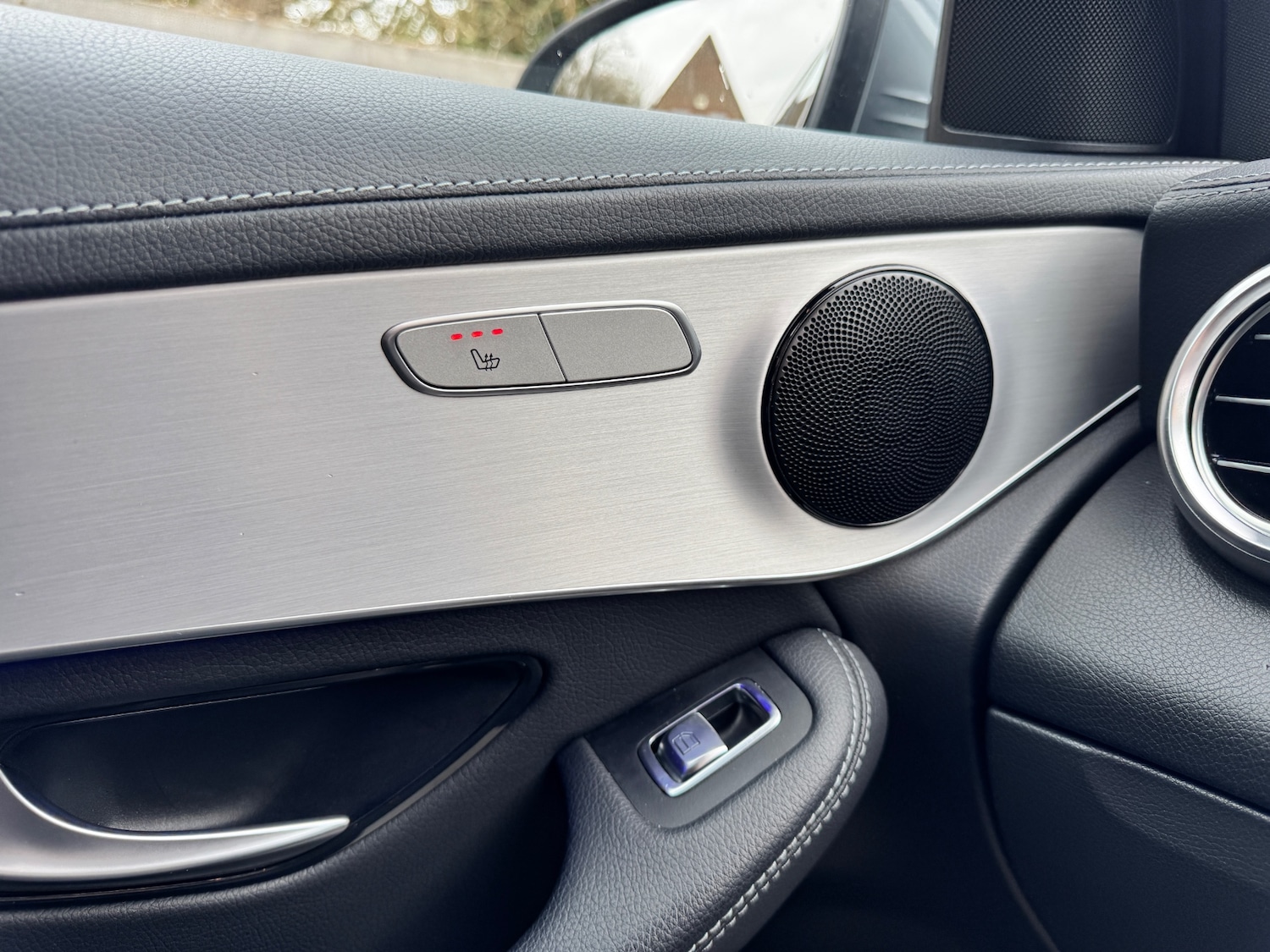 Used Mercedes-Benz GLC 2022 for sale - 78039956: Photo 29