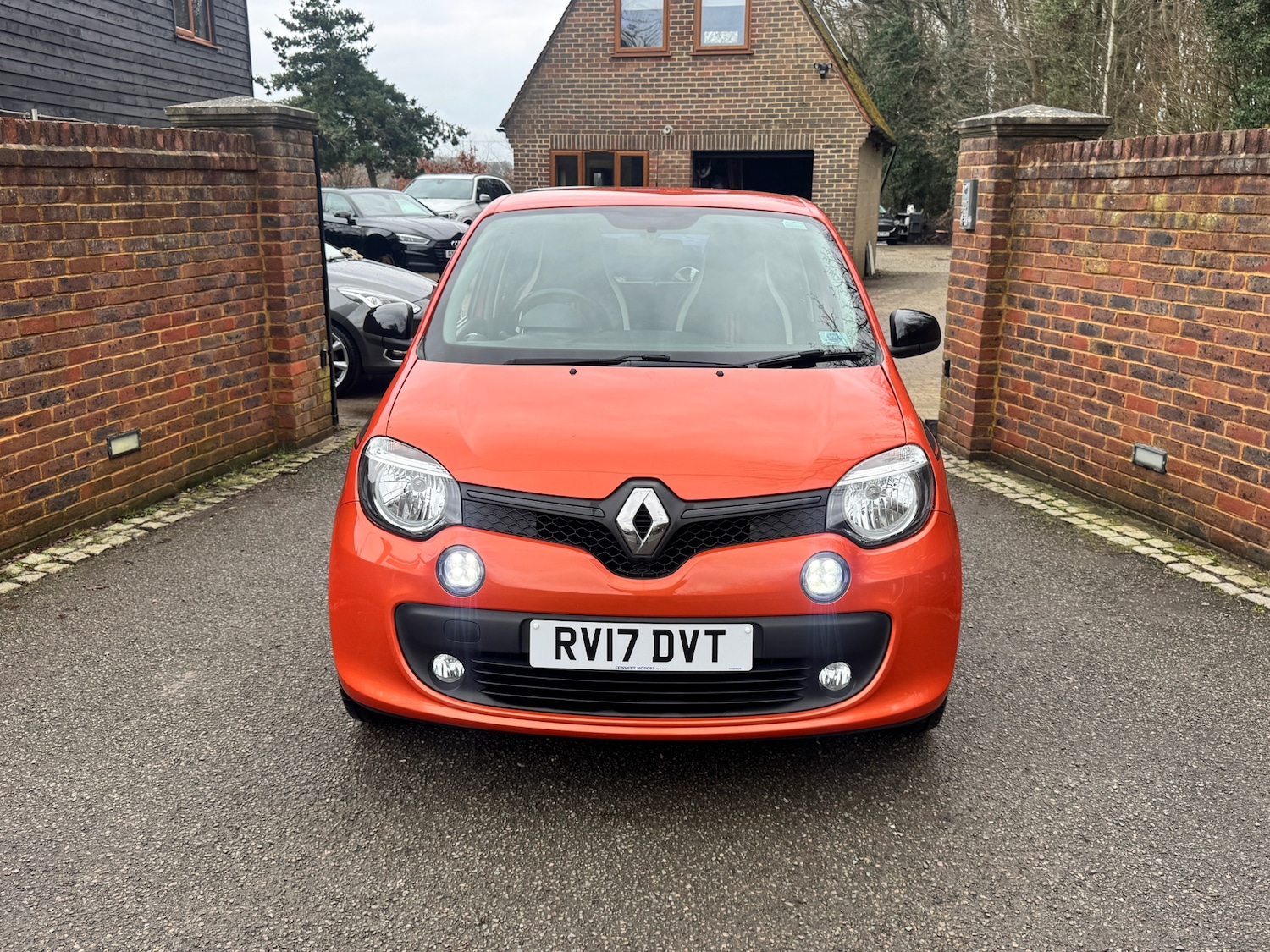 Used Renault Twingo 2017 for sale - 77399385: Photo 3