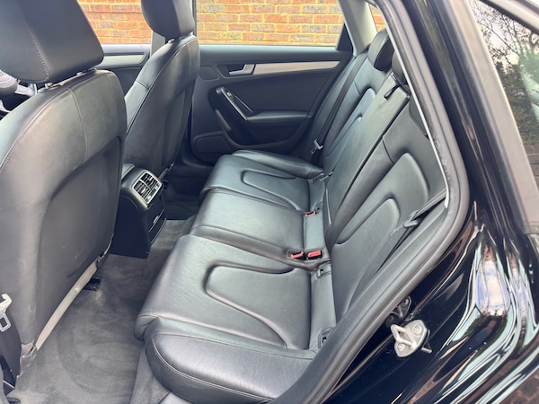 Used Audi A4 2014 for sale - 76131094: Photo 12