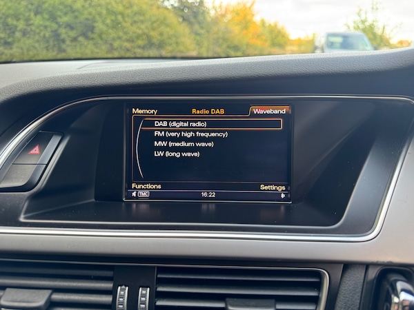Used Audi A4 2014 for sale - 76131094: Photo 22