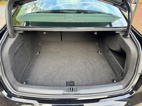 Used Audi A4 2014 for sale - 76131094: Photo 8