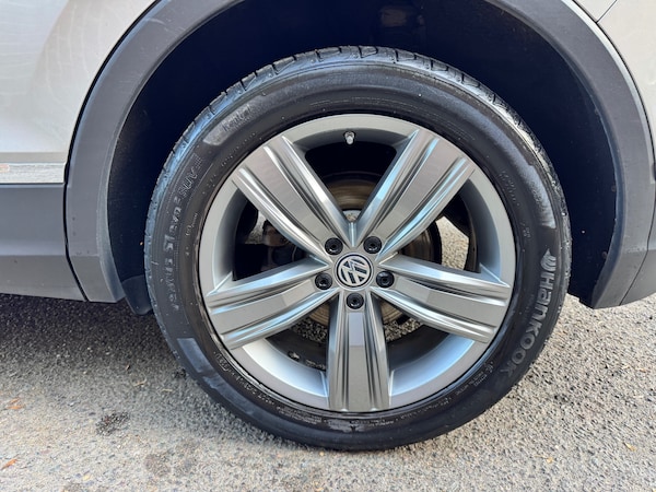 Used Volkswagen Tiguan 2017 for sale - 76209175: Photo 11