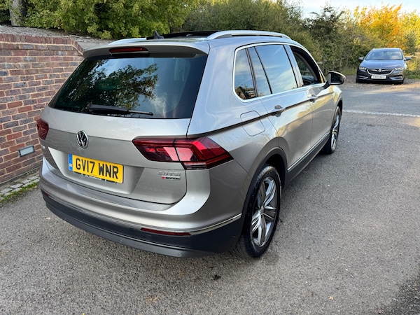Used Volkswagen Tiguan 2017 for sale - 76209175: Photo 9