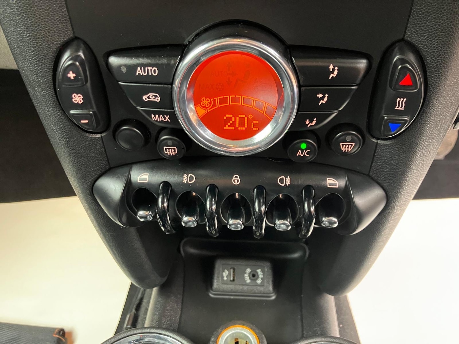 Used MINI Hatch 2013 for sale - 76662426: Photo 15