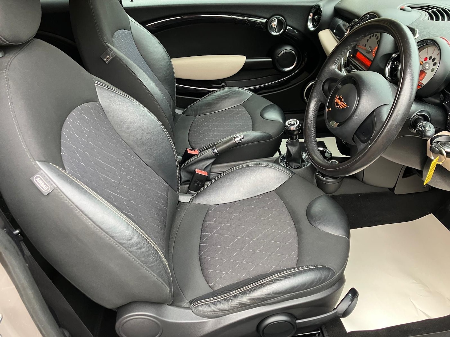 Used MINI Hatch 2013 for sale - 76662426: Photo 9